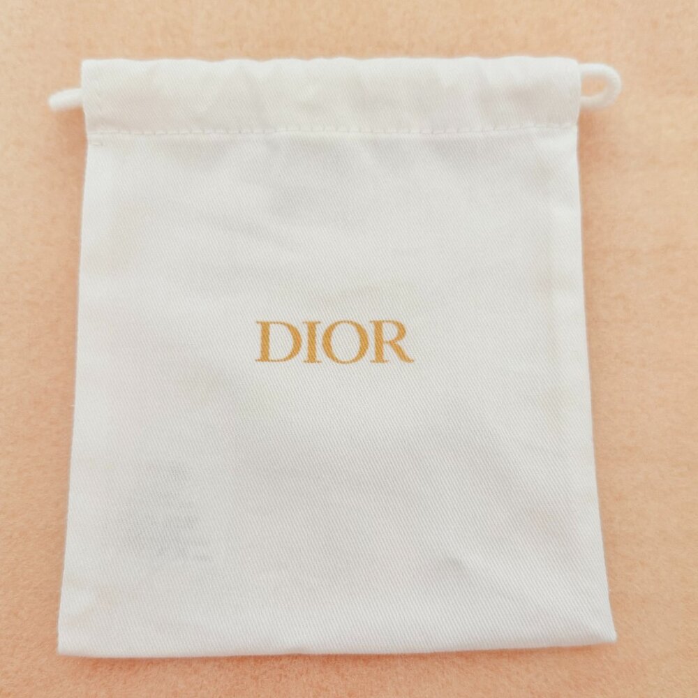 🌹 NEW 🌹 Christian Dior Logo Pouch in White Color, for Jewelry, Make up, etc.